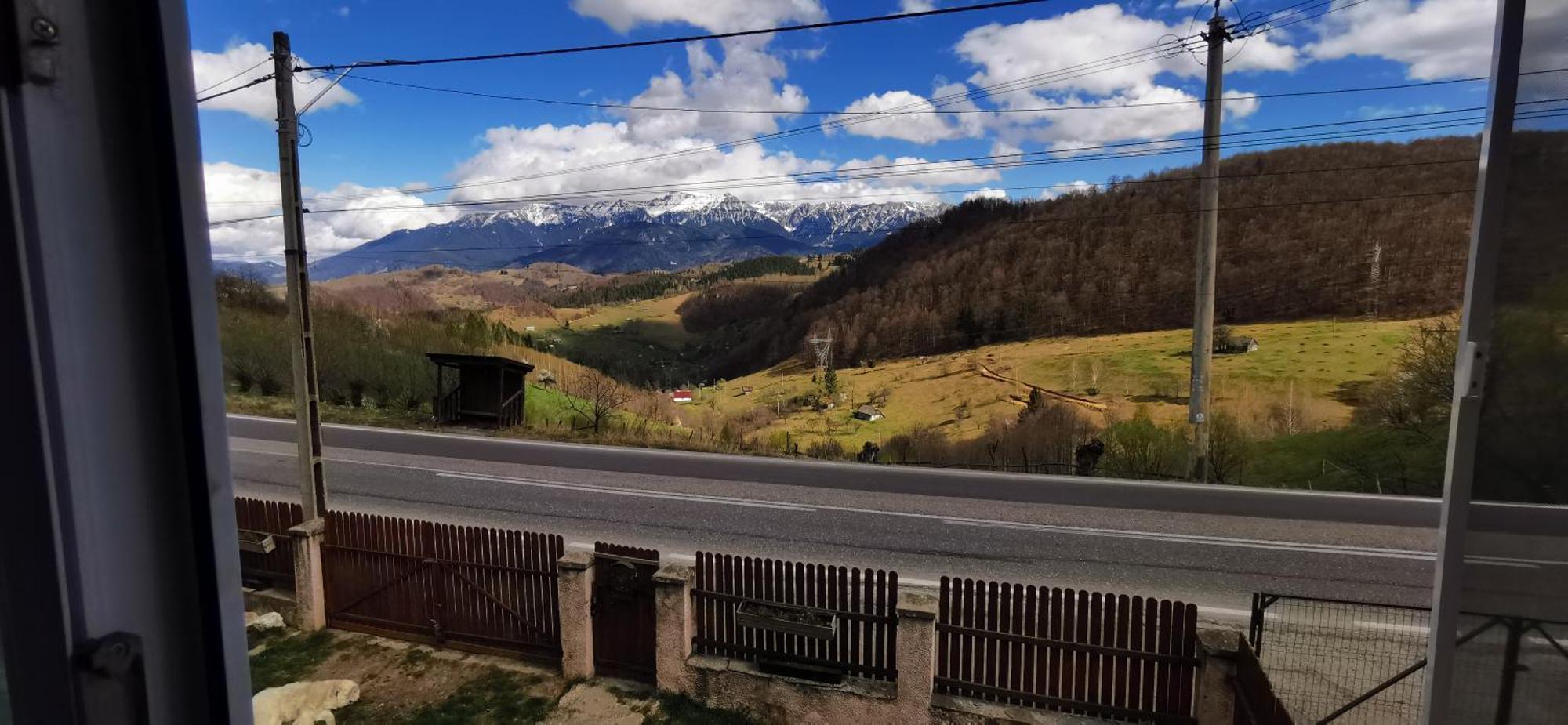 Nona Highland Home Moieciu de Jos Buitenkant foto